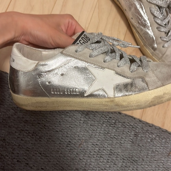 Authentic Golden Goose shoes - Picture 2 of 7